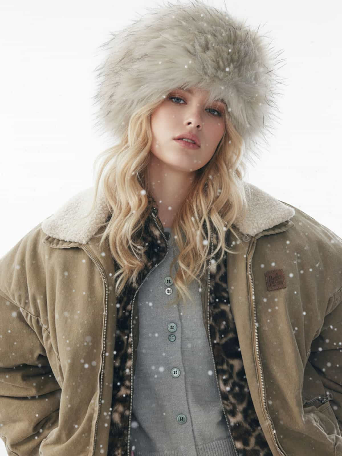 Auroravibe-Vintage Washed Ruched Cotton Detachable Fur Collar Bomber Jacket