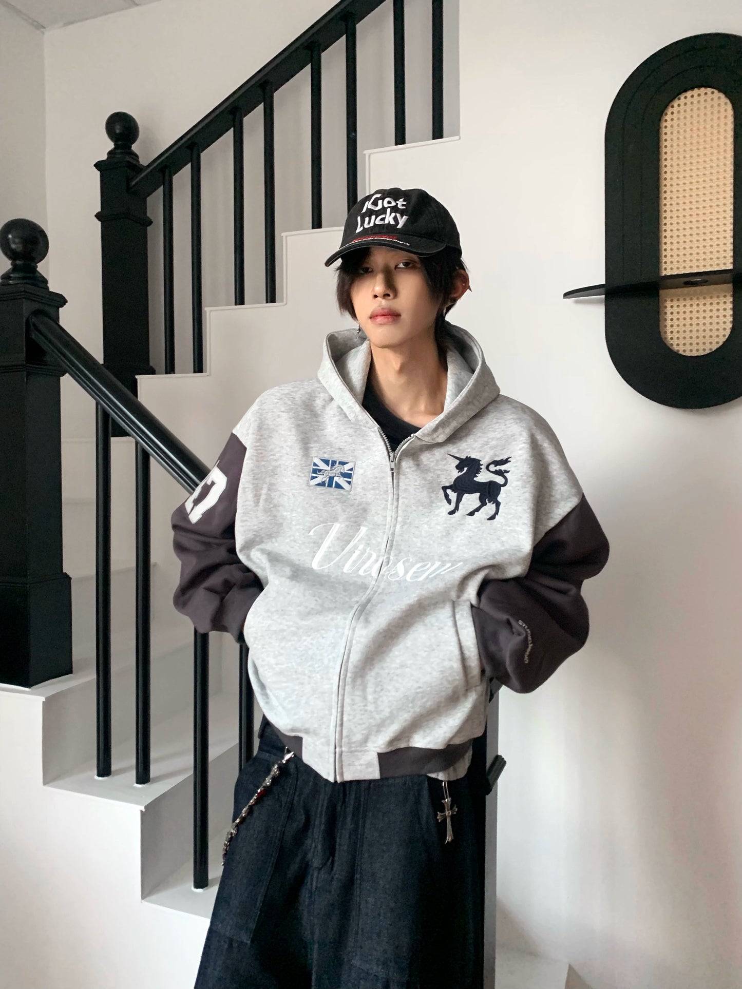 AuroraVibe - Stamp Hooded sweater-AV0036